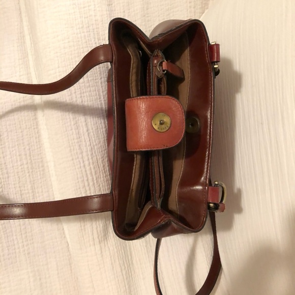 Vintage faux-leather crossweave satchel - Picture 3 of 4